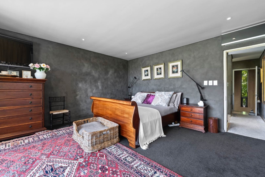 2 Bedroom Property for Sale in Tamboerskloof Western Cape